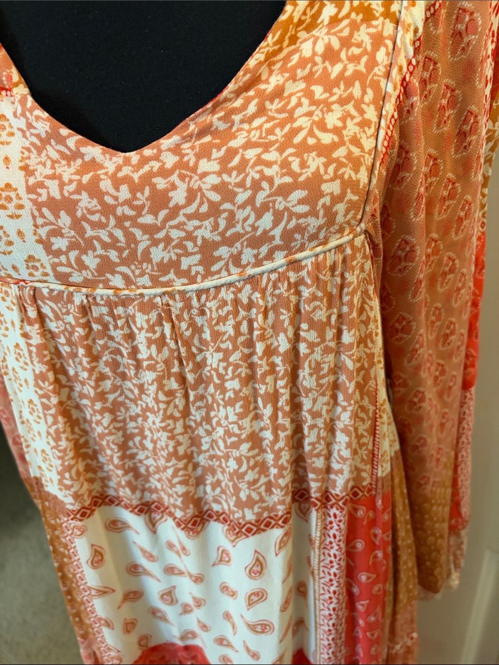 Aura Bohemian Patchwork Paisley Midi Dress in Coral, Cream, Rust - Picture 4 of 9
